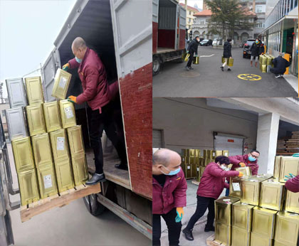 凝心聚力、共渡難關(guān)